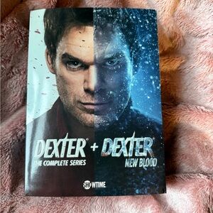 Dexter + Dexter: New Blood The Complete Series - Blue/Brown Collector Box 36 DVD